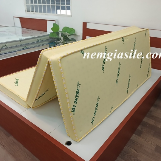 Nệm cao su non Thắng Lợi dạng gấp 3 hoặc gấp 2